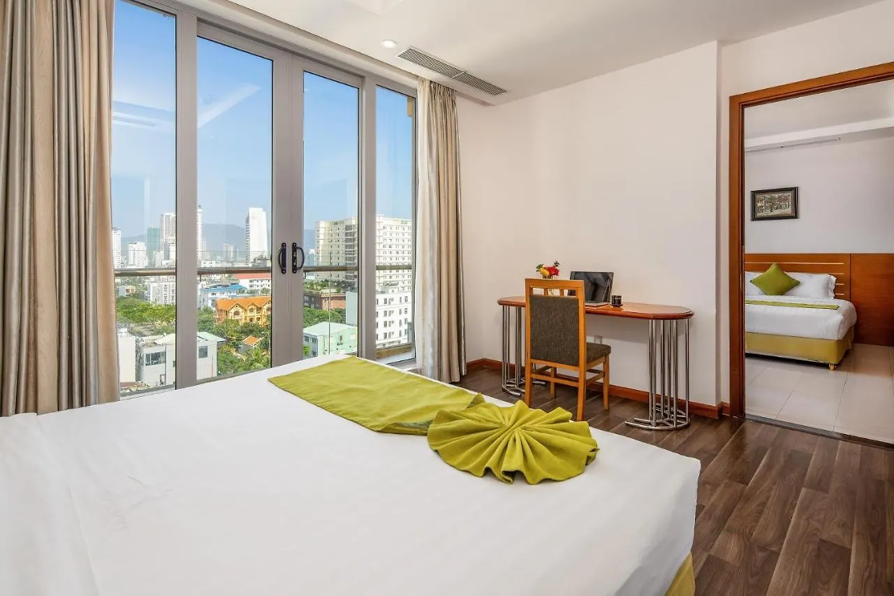*** Hotel Hang Grand Danang Beach Vietnam